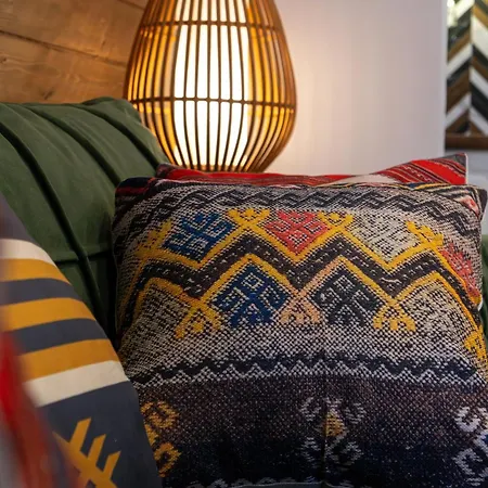 Freeman-3b - двоповерховий у з альтанкою та грилем для 6 гостей Apartamento *