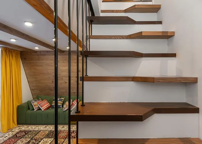 公寓 Freeman-3b двоповерховий з кухнею, альтанкою, грилем 6місний