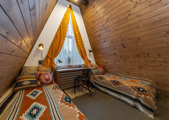 Freeman-3b двоповерховий з кухнею, альтанкою, грилем 6місний 公寓 布克维